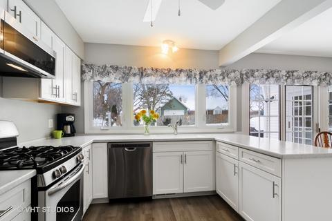 5 Old Hickory Rd, Rolling Meadows, IL 60008 photo 5