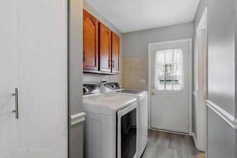 5 Old Hickory Rd, Rolling Meadows, IL 60008 photo 17