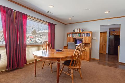 840 Western St, Hoffman Estates, IL 60169 photo 6