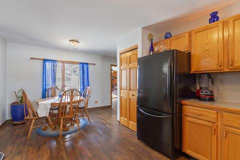 840 Western St, Hoffman Estates, IL 60169 photo 9