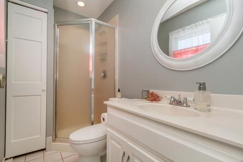 840 Western St, Hoffman Estates, IL 60169 photo 18