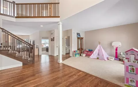 3595 Prestwick Ct, Elgin, IL 60124 photo 6