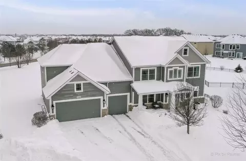 3595 Prestwick Ct, Elgin, IL 60124 photo 34