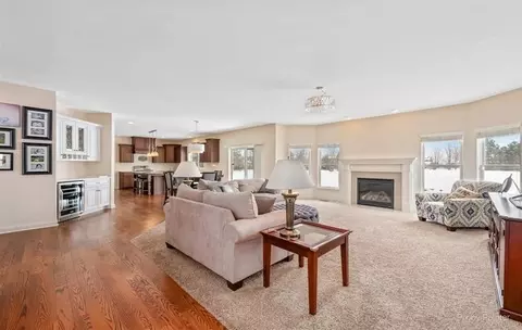 3595 Prestwick Ct, Elgin, IL 60124 photo 12