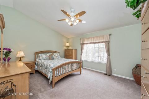 89 Montclair Dr, Cary, IL 60013 photo 11
