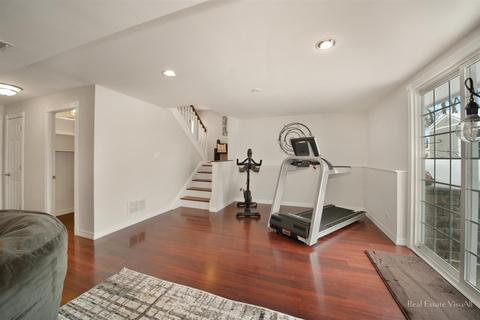 1530 Ashley Rd, Hoffman Estates, IL 60169 photo 18