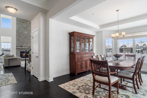 3501 Harold Cir, Hoffman Estates, IL 60192 photo 9