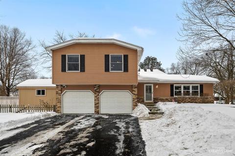 80 Redstart Rd, Naperville, IL 60565 photo 1