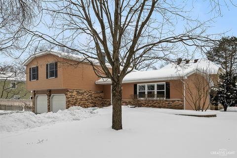 80 Redstart Rd, Naperville, IL 60565 photo 2