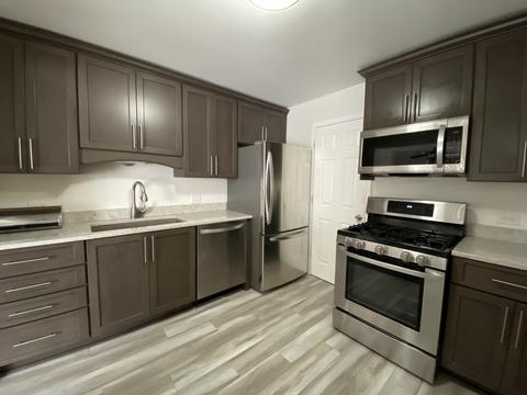 1115 Scanlon Dr #B2, Wheeling, IL 60090 photo 2