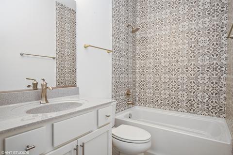 297 Links Dr, Addison, IL 60101 photo 7