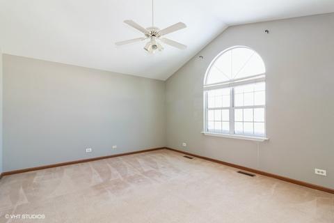 1211 Dunamon Dr, Bartlett, IL 60103 photo 9