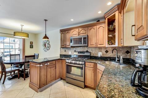 7829 W Gregory St, Chicago, IL 60656 photo 4