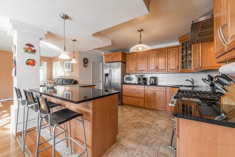 142 W Jeffery Ave, Wheeling, IL 60090 photo 6