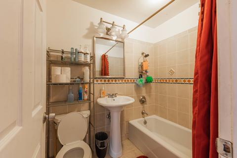 142 W Jeffery Ave, Wheeling, IL 60090 photo 7