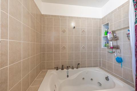 142 W Jeffery Ave, Wheeling, IL 60090 photo 15