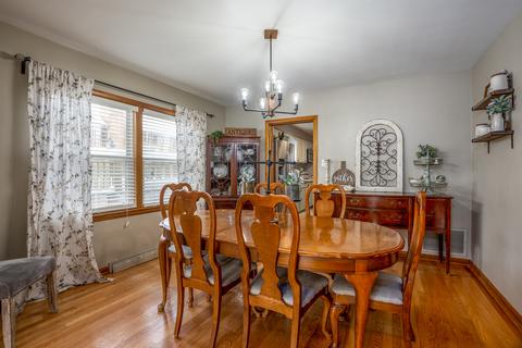 11629 S Artesian Ave, Chicago, IL 60655 photo 4