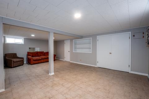 11629 S Artesian Ave, Chicago, IL 60655 photo 13