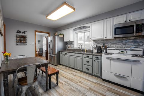 11629 S Artesian Ave, Chicago, IL 60655 photo 5