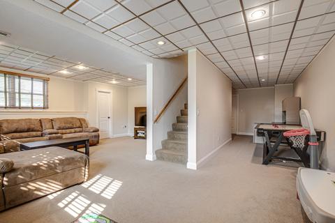 1702 Pine St, Spring Grove, IL 60081 photo 27