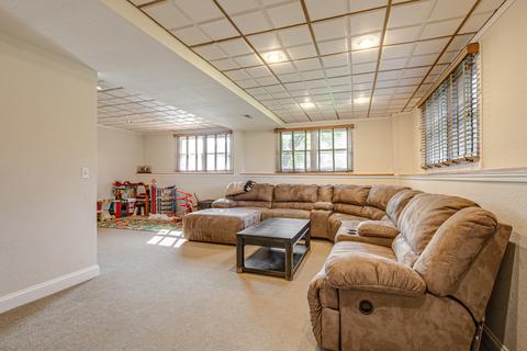 1702 Pine St, Spring Grove, IL 60081 photo 28