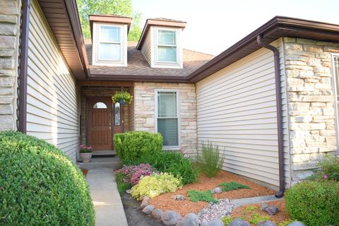 762 Falmore Dr, Bartlett, IL 60103 photo 25