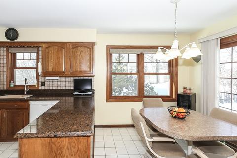 762 Falmore Dr, Bartlett, IL 60103 photo 11