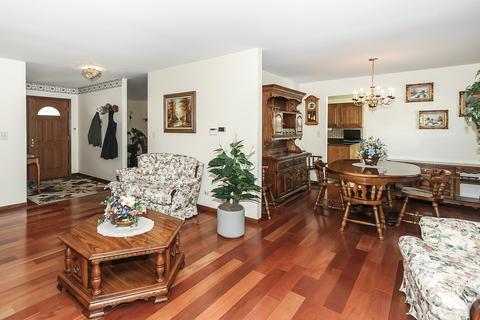 762 Falmore Dr, Bartlett, IL 60103 photo 6
