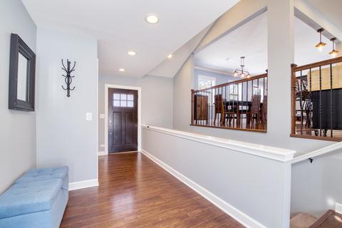 417 Warren Rd, Glenview, IL 60025 photo 2