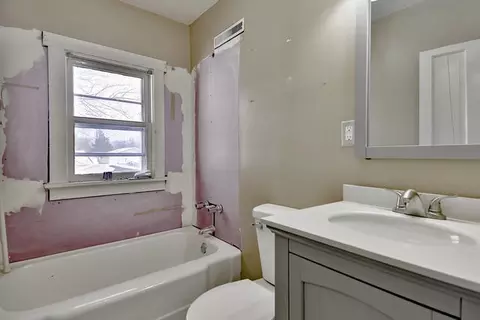 101 Blaine St, Leaf River, IL 61047 photo 19