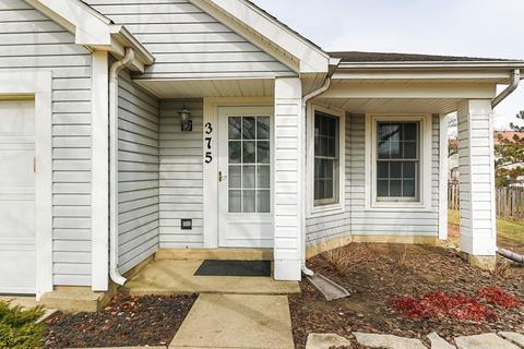 375 Beech Ct, Carol Stream, IL 60188 photo 2
