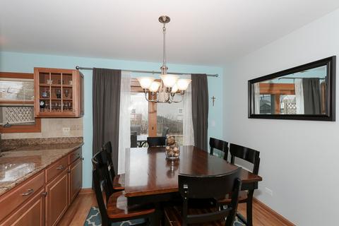 375 Beech Ct, Carol Stream, IL 60188 photo 13