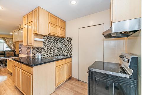 9415 Sumac Rd #A, Des Plaines, IL 60016 photo 11