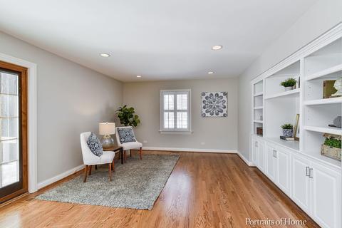 102 Fairway Ln, Wheaton, IL 60189 photo 9