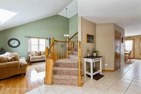 1580 Mallards Cv, Beecher, IL 60401 photo 2