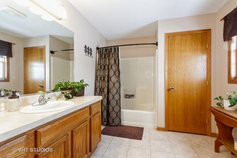 1580 Mallards Cv, Beecher, IL 60401 photo 12