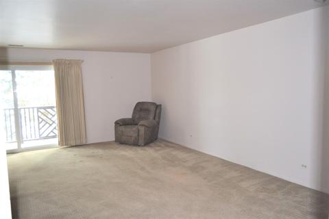 1777 Gloucester Ct #C, Wheaton, IL 60189 photo 2
