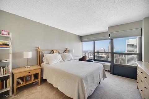 30 E Huron St #5407, Chicago, IL 60611 photo 13