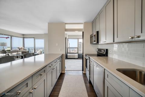 30 E Huron St #5407, Chicago, IL 60611 photo 5