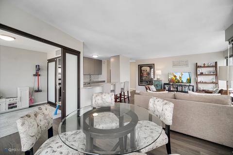 30 E Huron St #5407, Chicago, IL 60611 photo 3