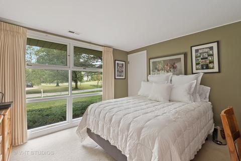 245 Sunset Dr, Northfield, IL 60093 photo 19