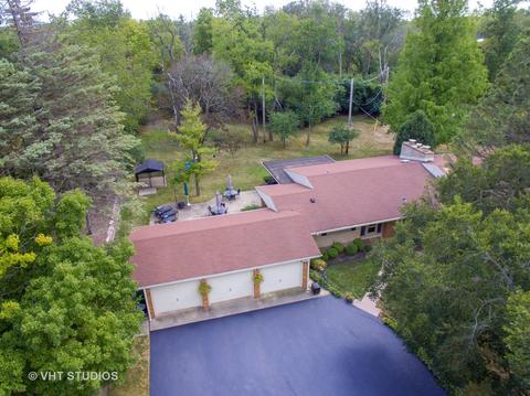 245 Sunset Dr, Northfield, IL 60093 photo 2