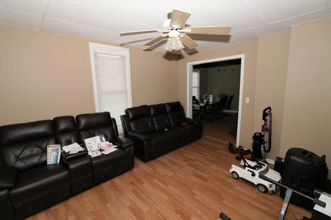 893 Elizabeth St, Elgin, IL 60120 photo 10