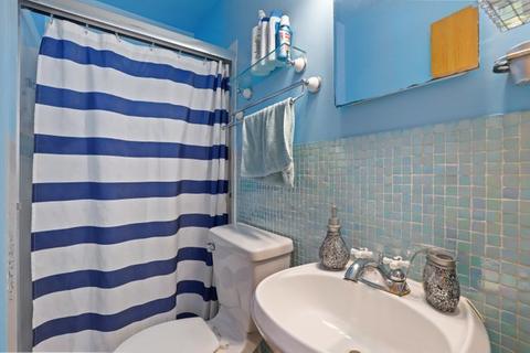 330 Kingman Ln, Hoffman Estates, IL 60169 photo 22