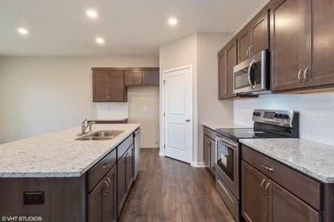 6702 Eich Dr, Joliet, IL 60431 photo 8