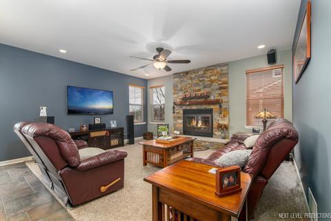 3099 Chalkstone Ave, Elgin, IL 60124 photo 18