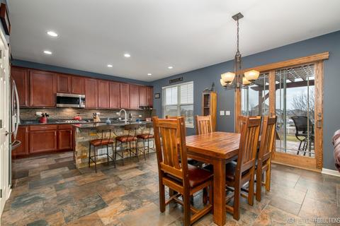 3099 Chalkstone Ave, Elgin, IL 60124 photo 21
