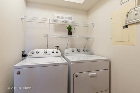 1476 Perry St #604, Des Plaines, IL 60016 photo 17