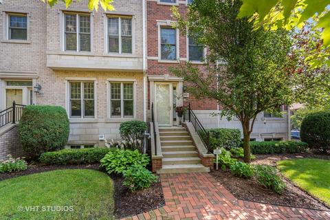 301 E Liberty Dr, Wheaton, IL 60187 photo 2