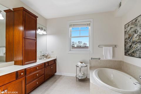 301 E Liberty Dr, Wheaton, IL 60187 photo 21
